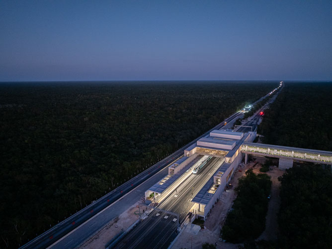 911_ChichenItza
