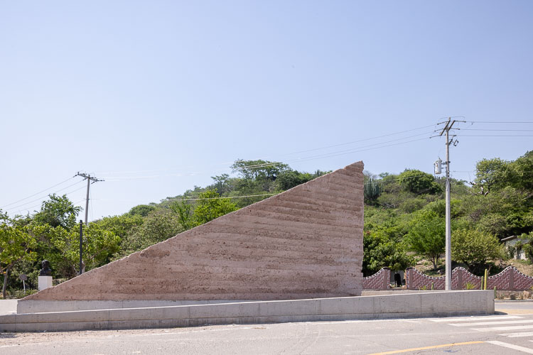 C733_AccesoAyoxuxtla