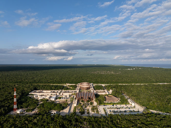 C733_AccesoCentroTulum