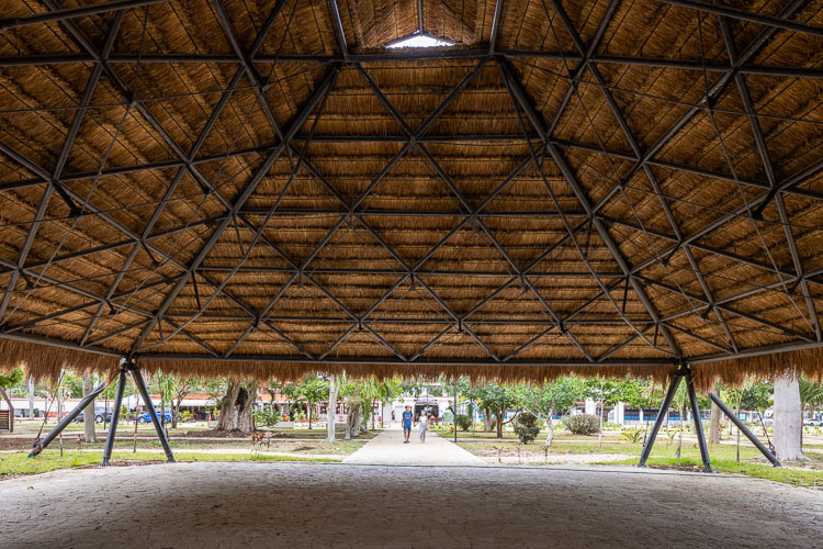 C733_PlazaBacalar