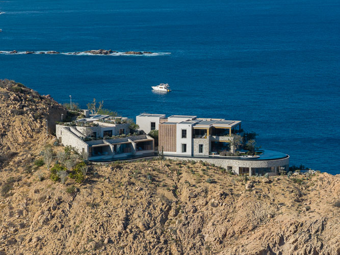 CaboDevelopment_VanLoh