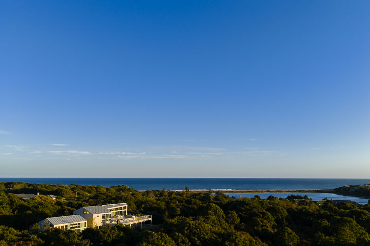 Standard_MarthasVineyard