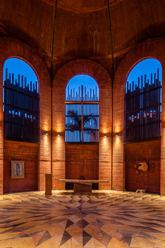 Tmagazine_SantaCruzChapel