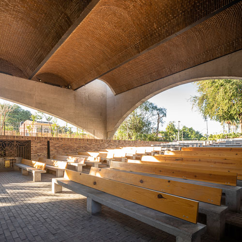Tmagazine_SenorTulaChurch