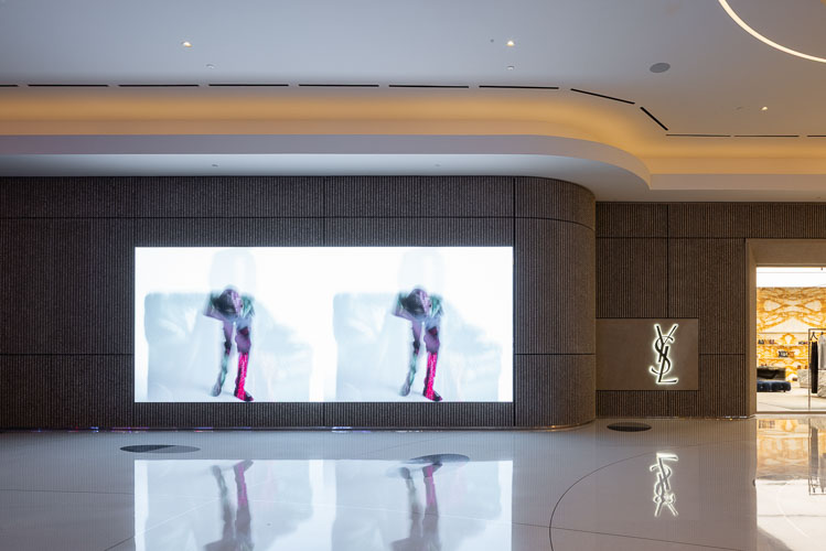 YSL_Fontainebleau